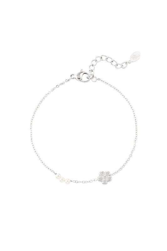 Armband ‘Flower Pearl’ zilver