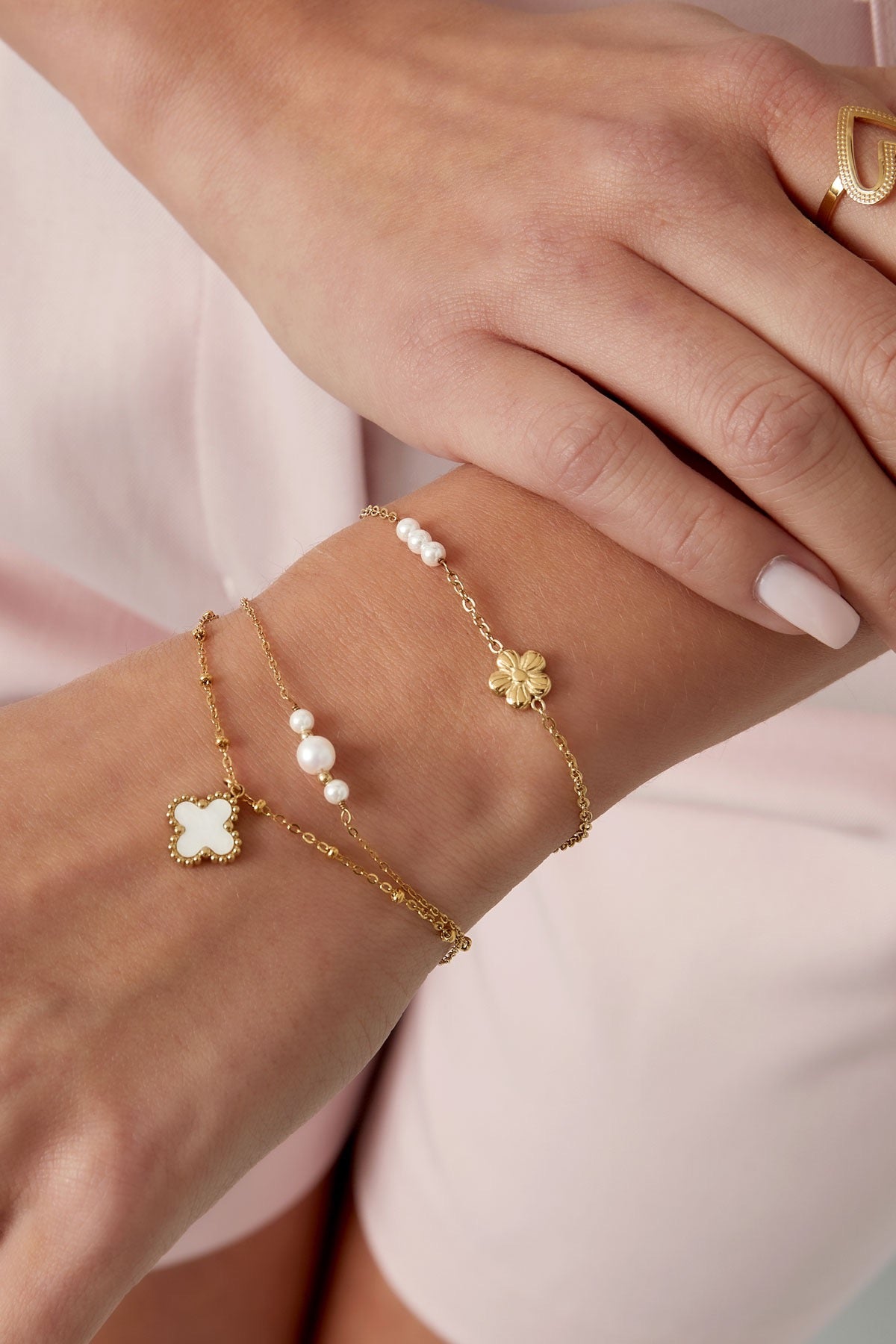 Armband ‘Flower Pearl’ goud