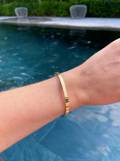 Armband 'Basic Bitch' goud